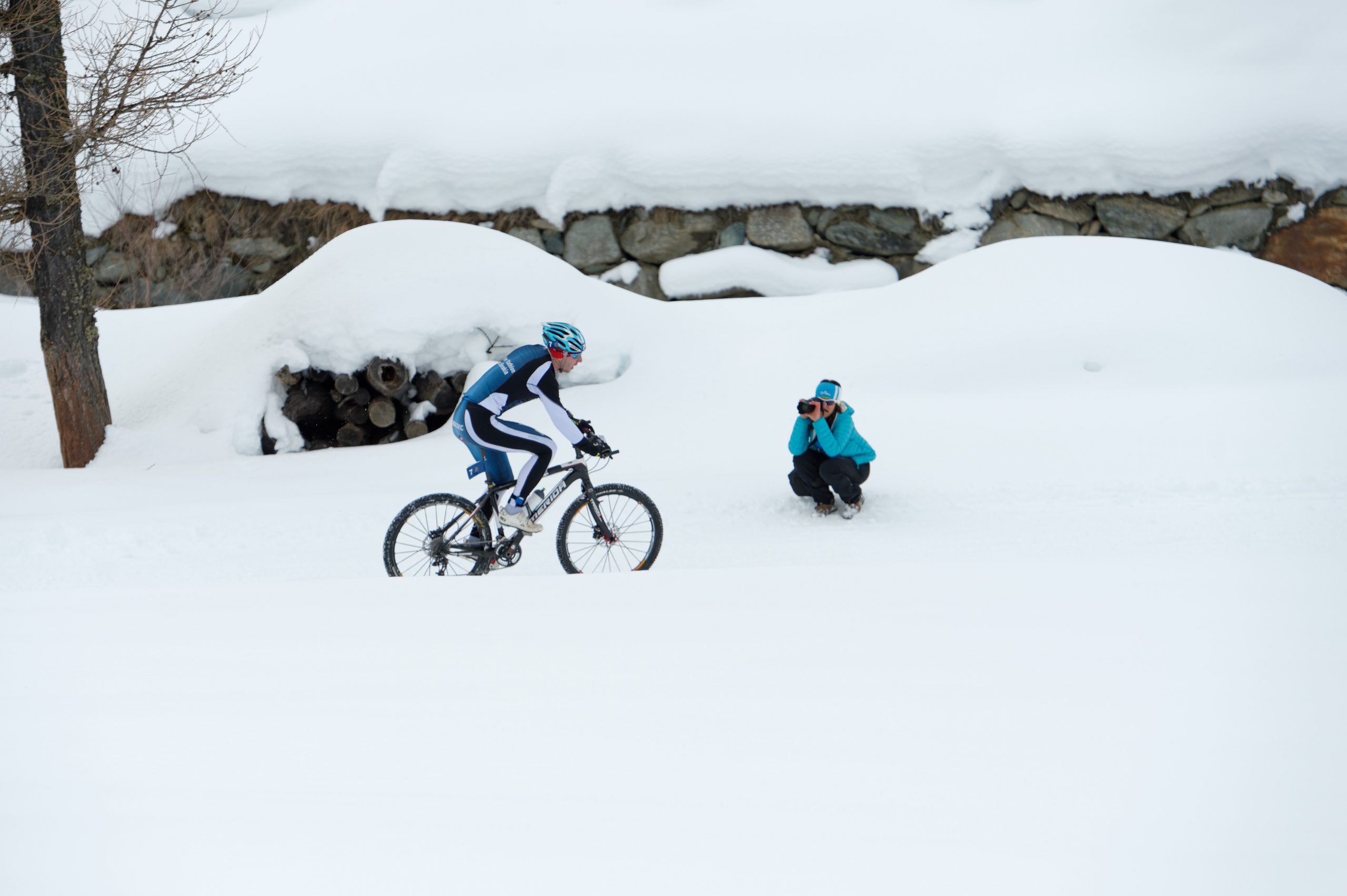 In bici sulla neve